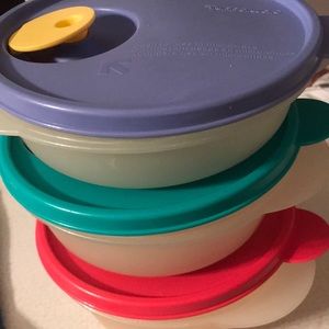 Small 3 piece microwave w/snap vent lids